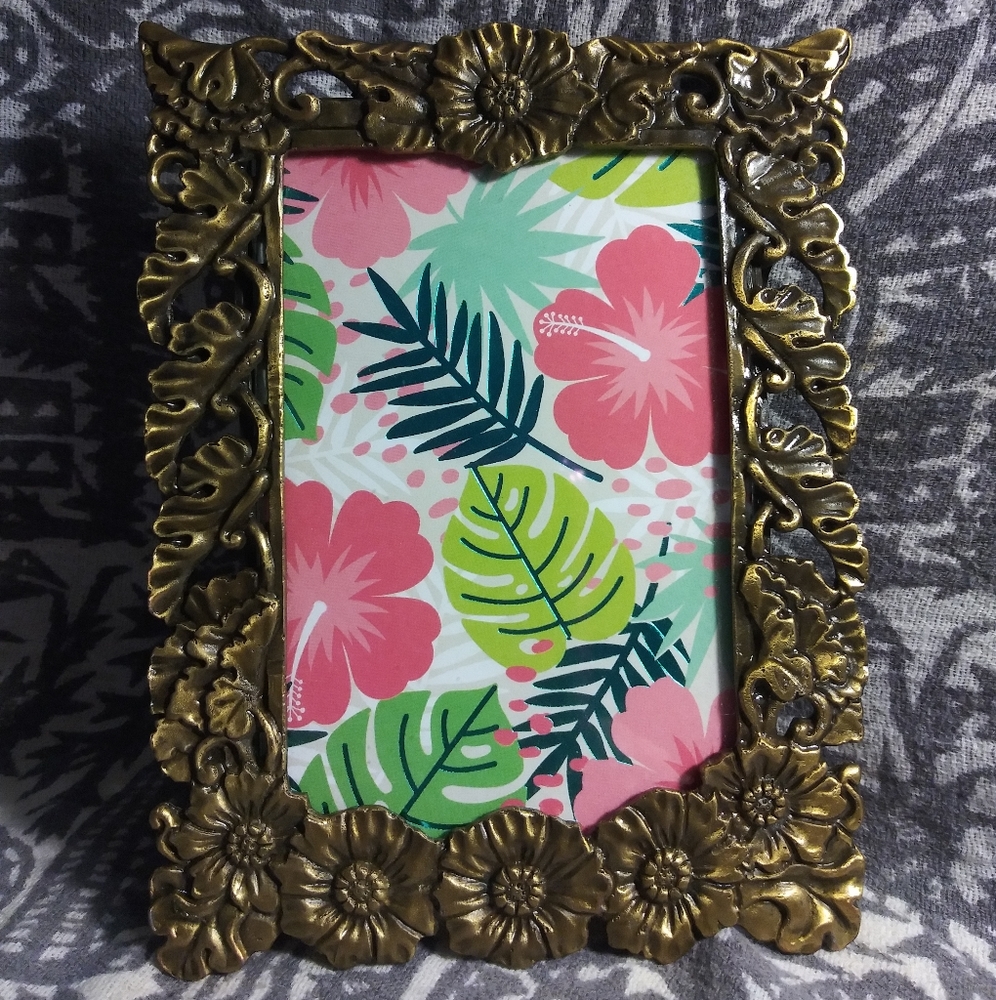 Brassy look metal frame